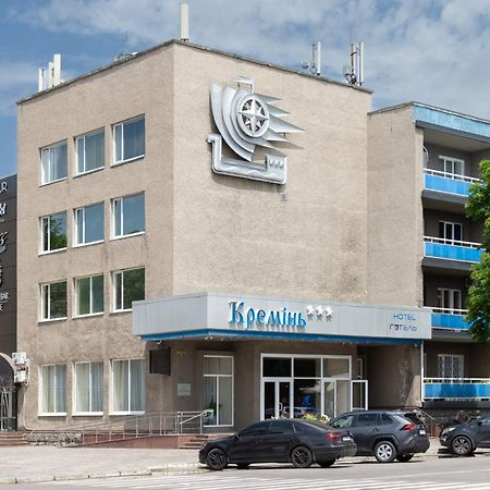 Kremin Hotel Krementchouk Extérieur photo